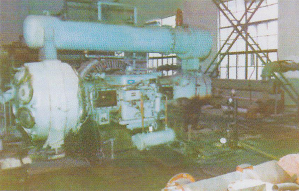 2D12-100/8 ���g��s���M��